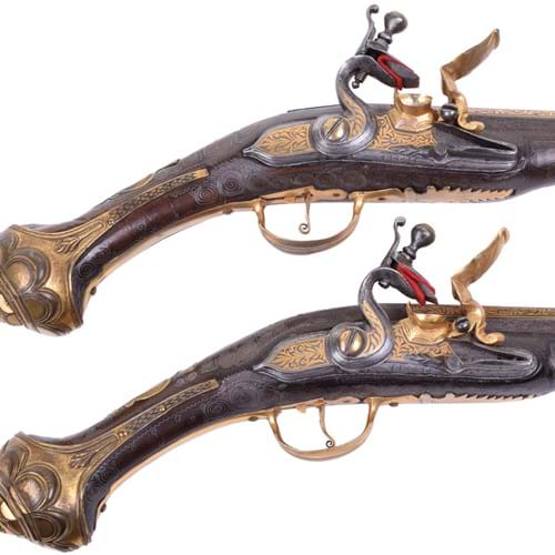 Antique Guns & Accessories
