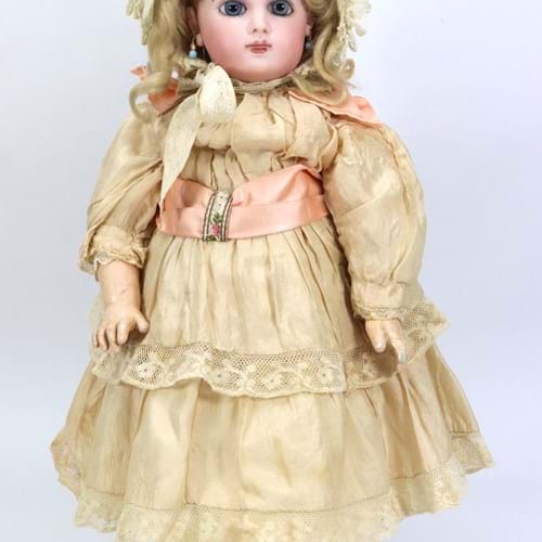Sold for £2,900